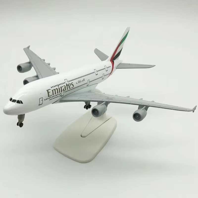 20ซม.A380เอมิเรตส์สายการบิน1:4 - Model Airplane Plastic บทวิจารณ์และราคา